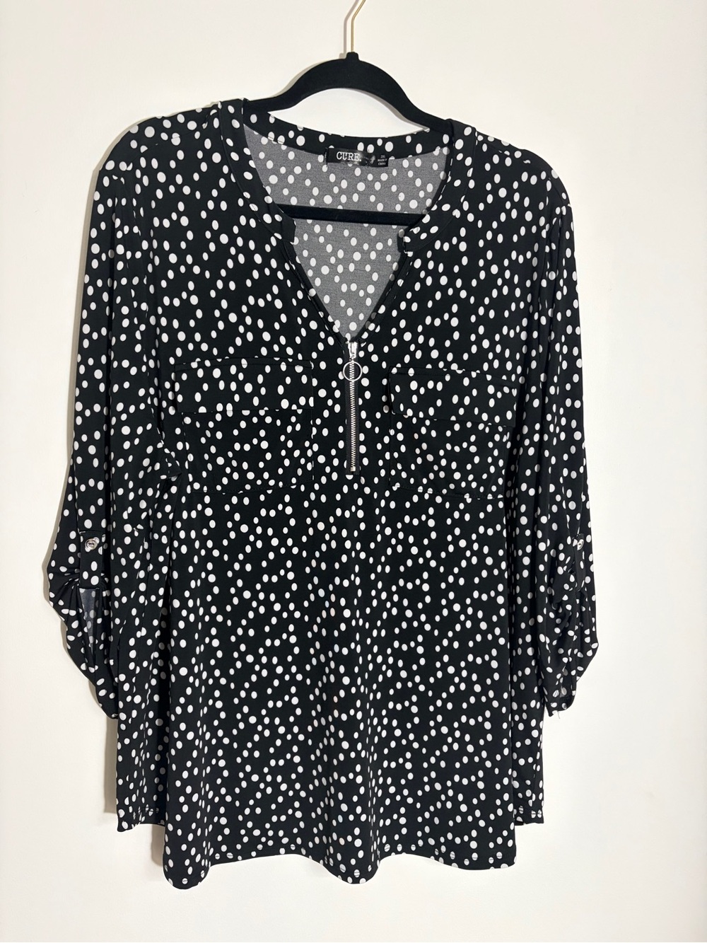 Cure. Black & White Polka-Dot Zip-Front Blouse 2xl